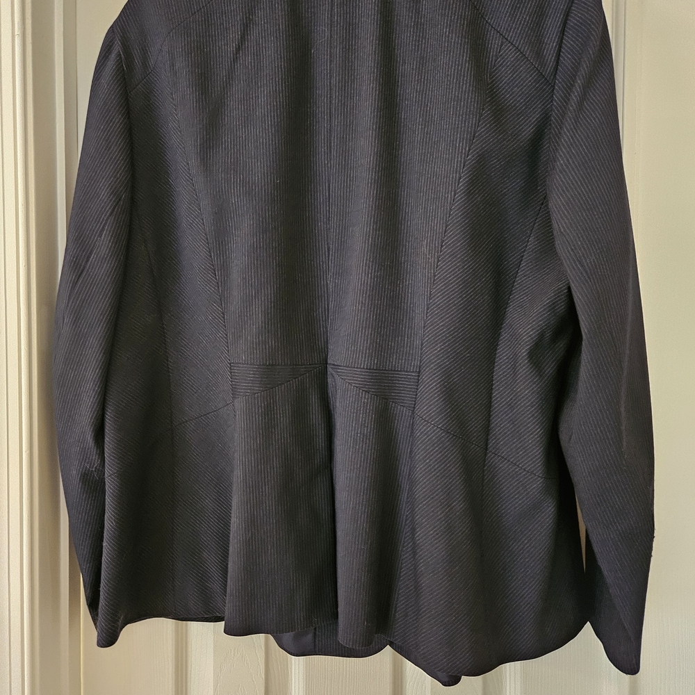 Sejour Navy Pinstripe Blazer - Picture 5 of 7